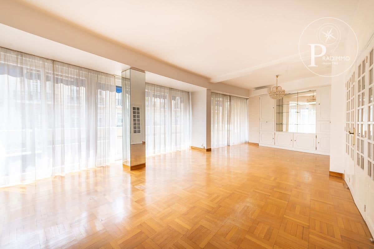 Marseille 8th Périer-Gaston Crémieux Luxury Apartment