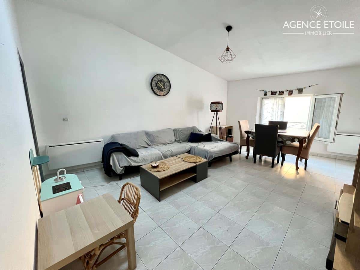 Trets location appartement type 3 de 63m2