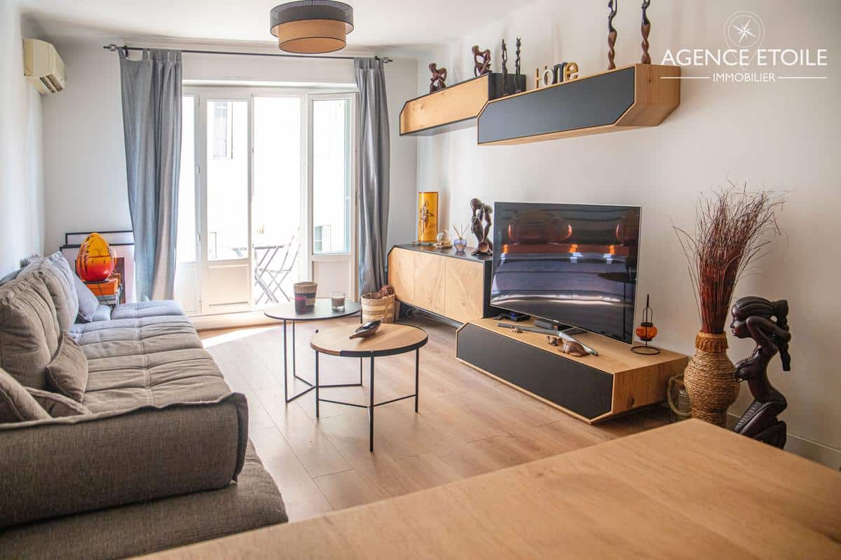 Marseille 7ème appartement 4 pièces 82m2 avec balcon, loggia