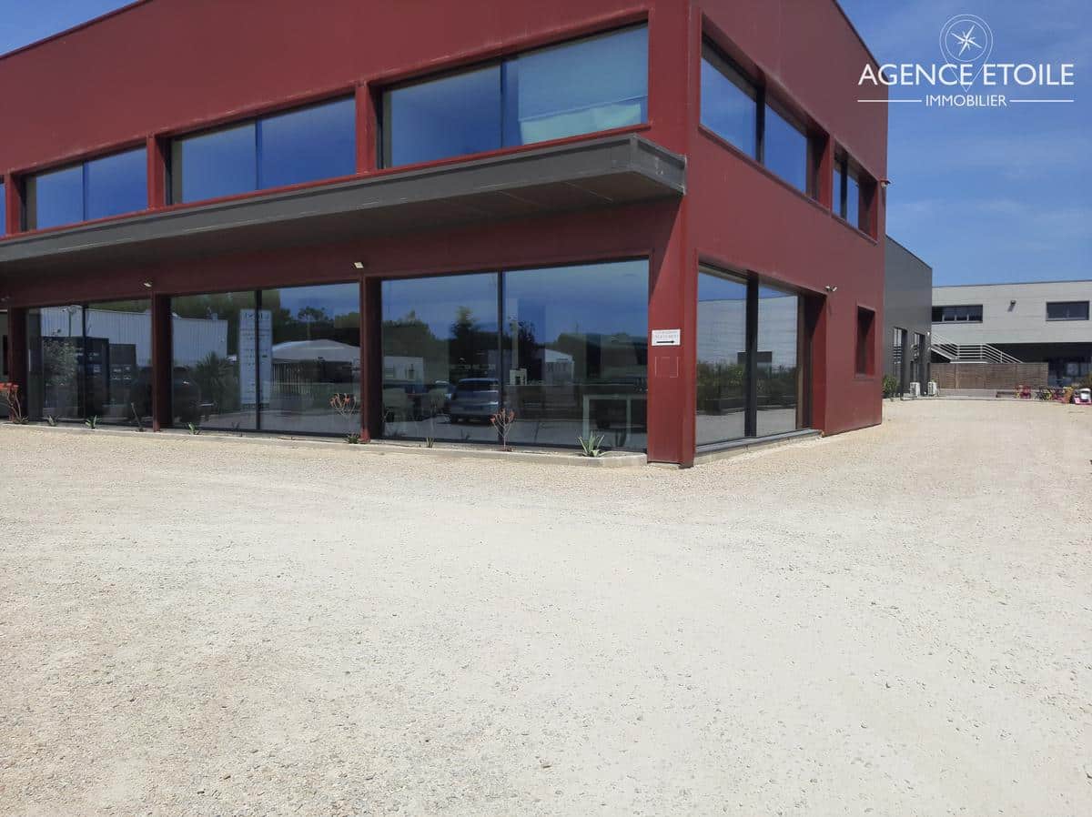 PELISSANNE – BUREAUX 120 M2 A LOUER