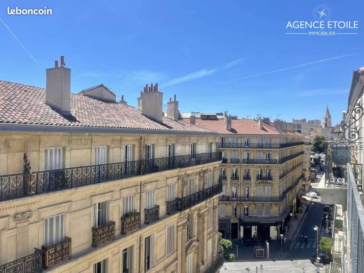 Marseille 13001 République grand type 2 refait à neuf 47.09m