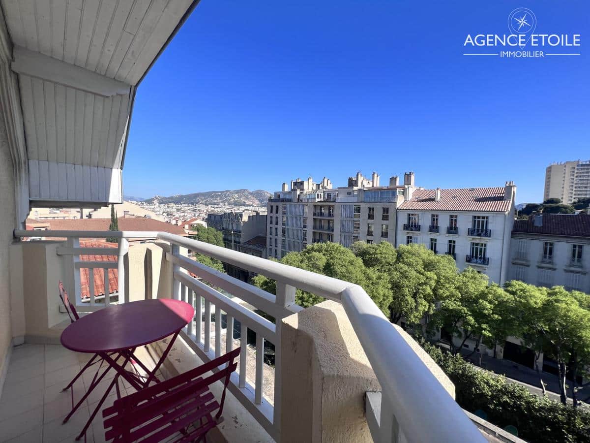 Marseille 8th Carré d’Or Apartment T2 with balcony