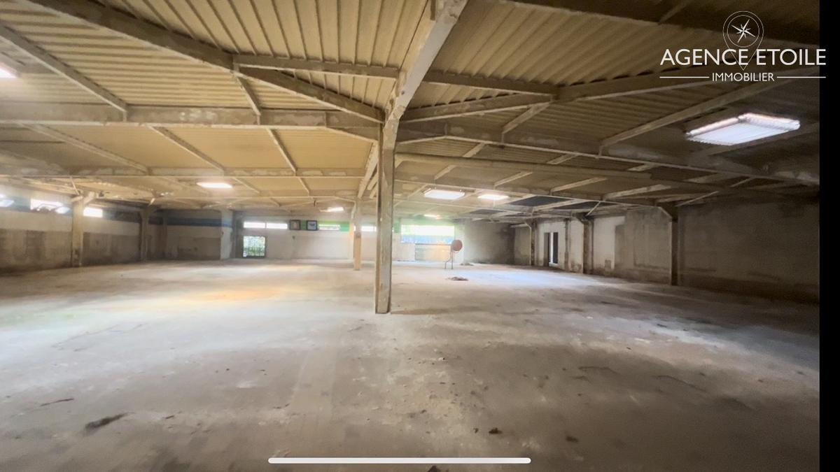 AUBAGNE 13400 Commercial premises – warehouse 1500m2