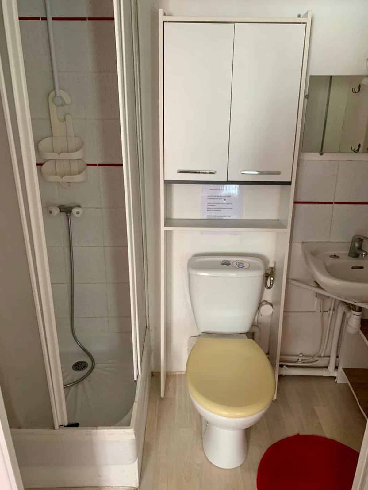 Furnished studio – Rue Montigny