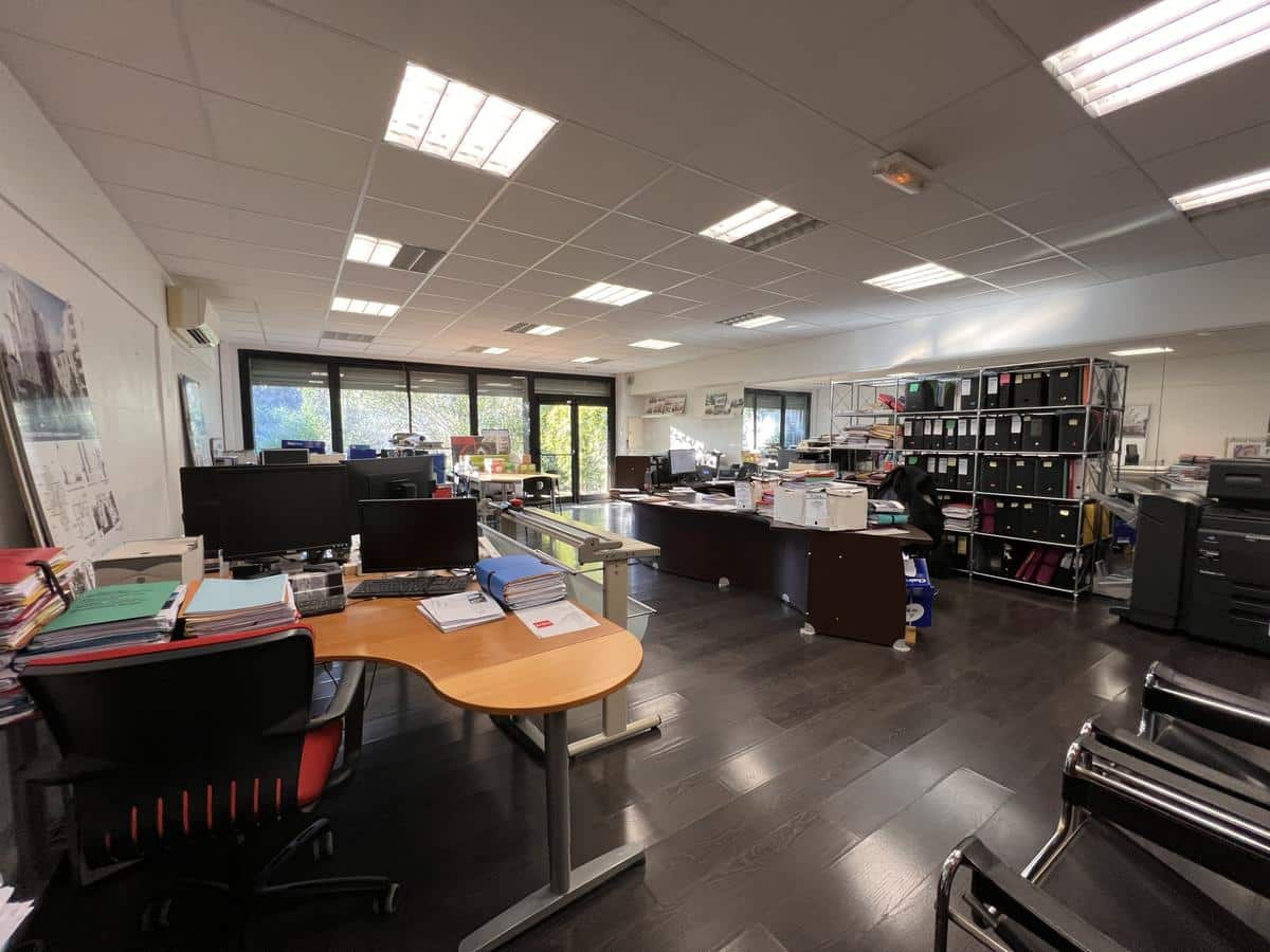 Local Commercial à louer – 103 m2 – Bd du Redon 13009 Marsei