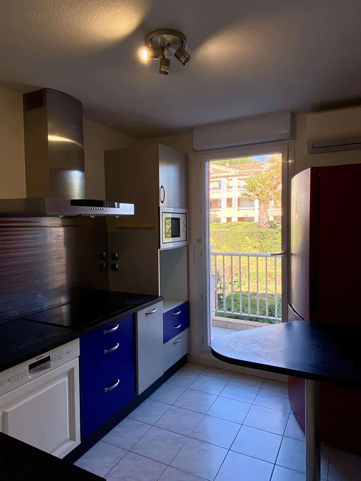 4-room apartment in the Beverly Residence, Avenue de Brédasqu