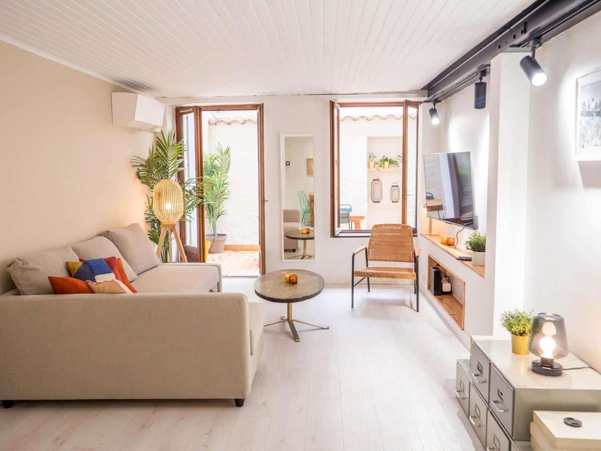 IMMEUBLE DE RAPPORT   5 LOTS   211 m2   PERMIS DE ...
