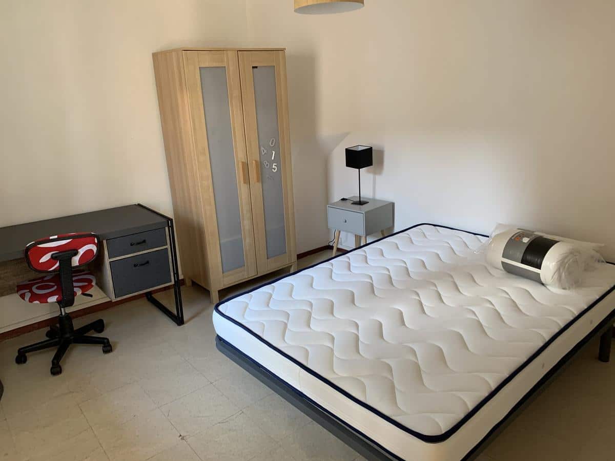 Appartement T2 meublé rue Jacques DE LAROQUE
