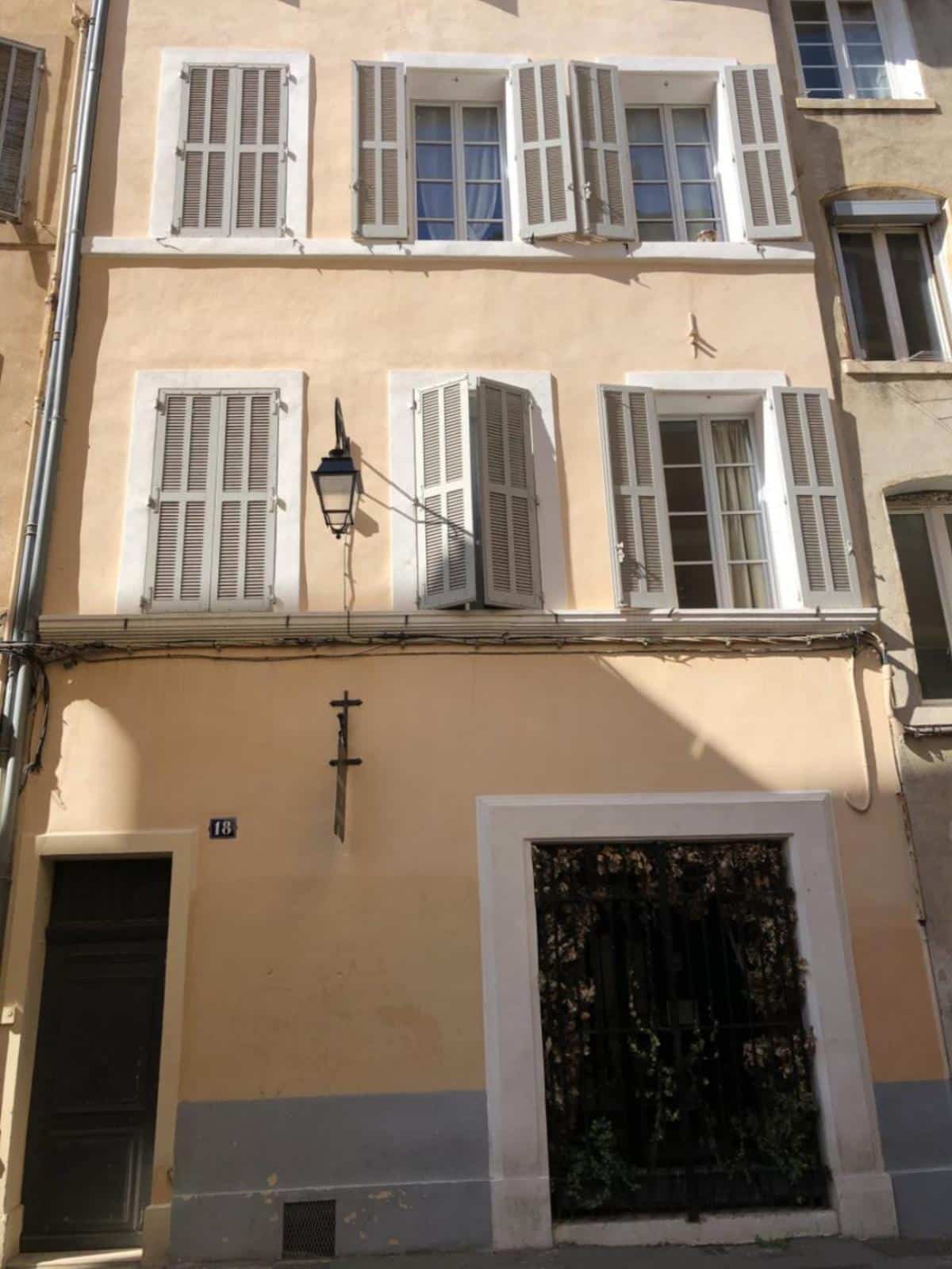 T2 Meublé – AIX EN PROVENCE – Rue Constantin