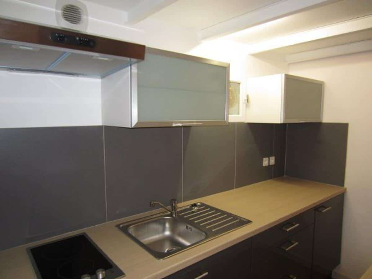 Furnished 1-bedroom apartment – AIX EN PROVENCE – Rue Constantin