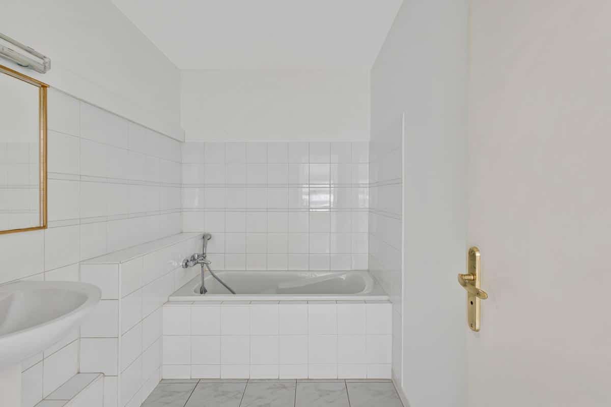 Appartement T3/4 – Terrasse caves et 2 places de parking