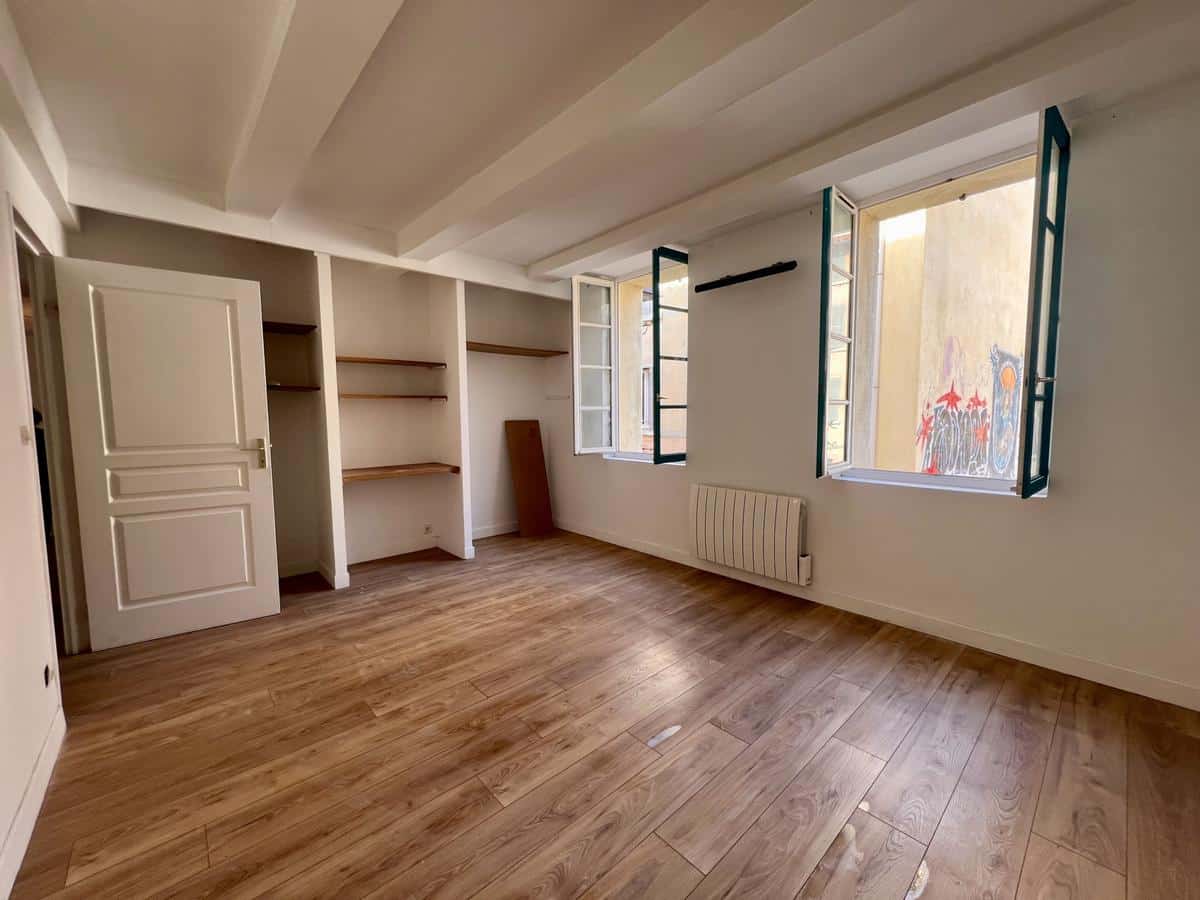 Type 2 53 m2 apartment with private parking – Le Panier 1