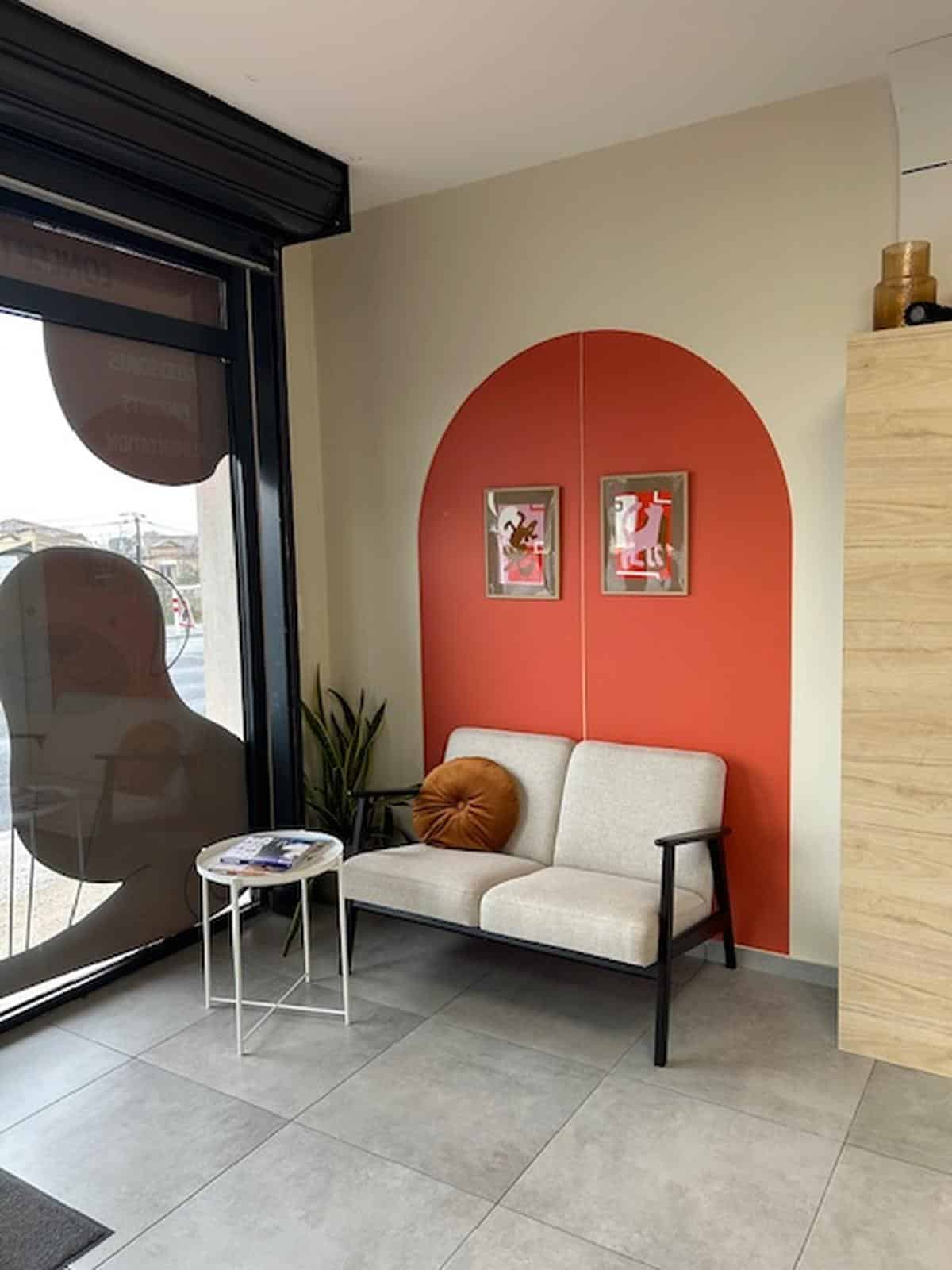 67m2 commercial premises for rent in Lançon-Provence