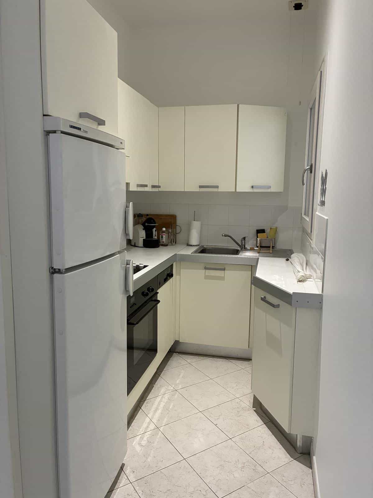 2nd PLACE VENDOME / RUE DES CAPUCINES: RENOVATED APARTMENT