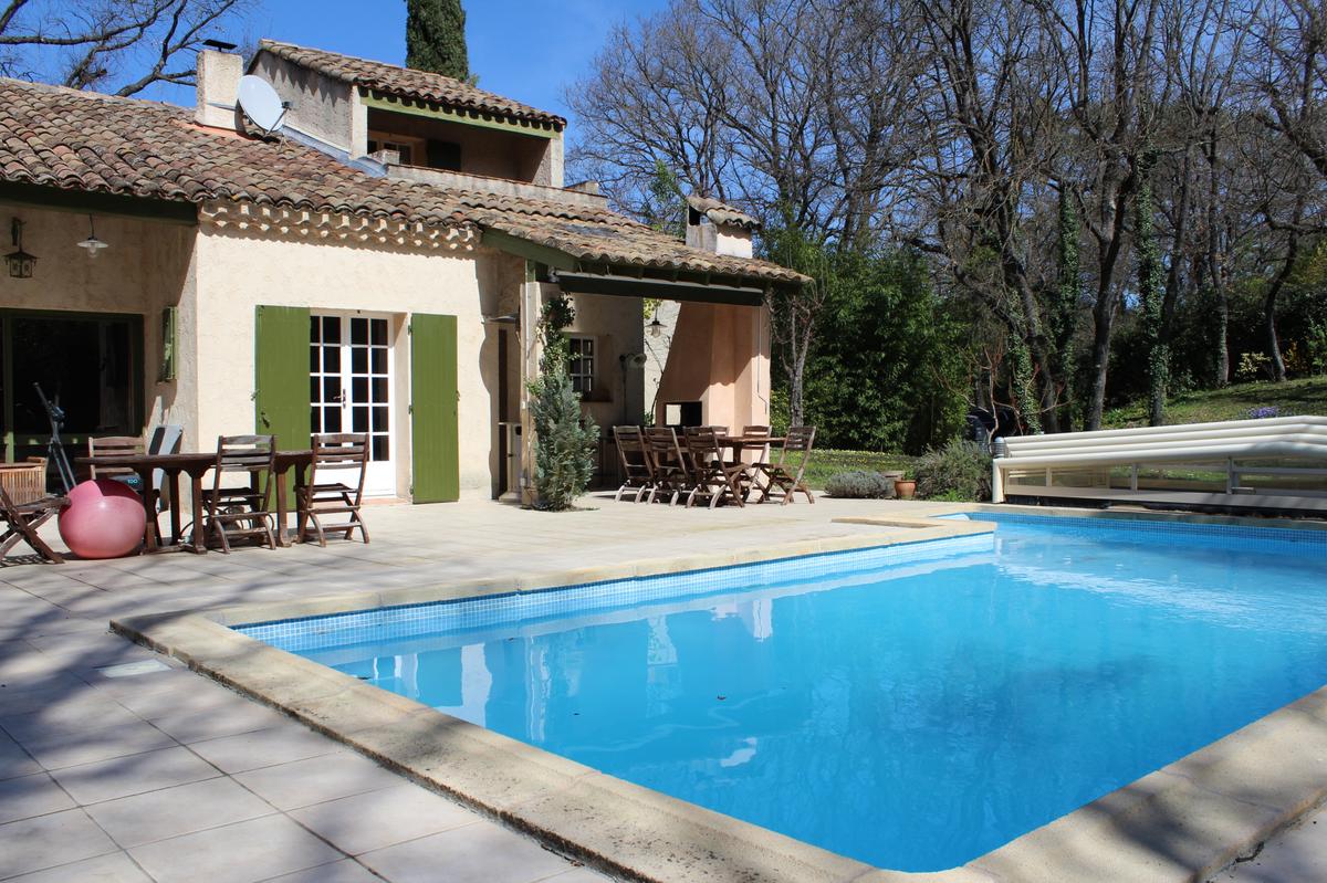 Beautiful villa with swimming pool and garden sports on a private estate