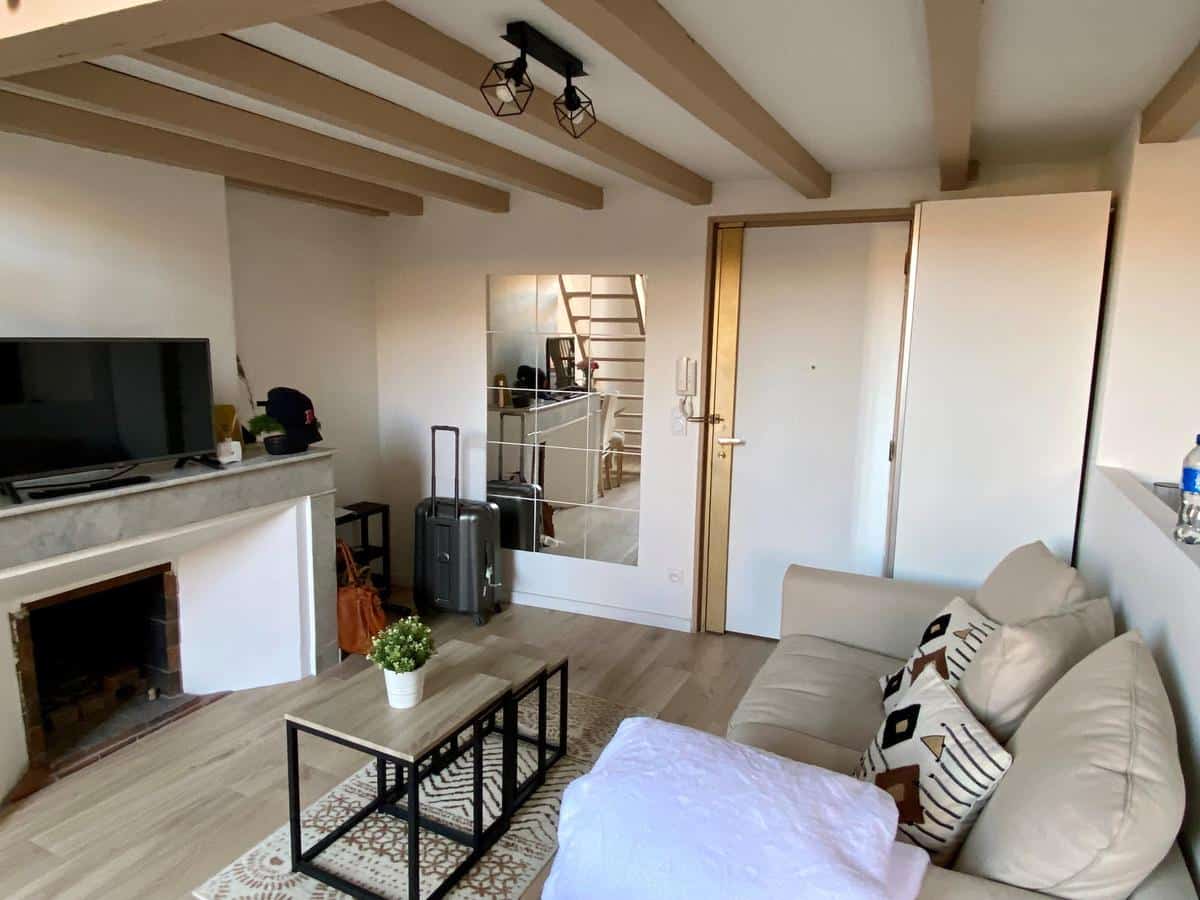 Duplex meublé avec chambre dans le centre-ville