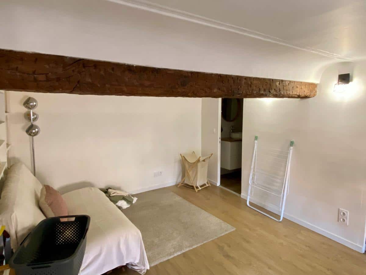 Duplex meublé avec chambre dans le centre-ville