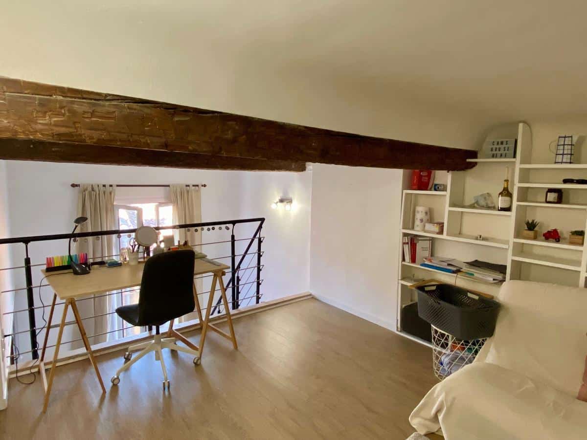 Duplex meublé avec chambre dans le centre-ville