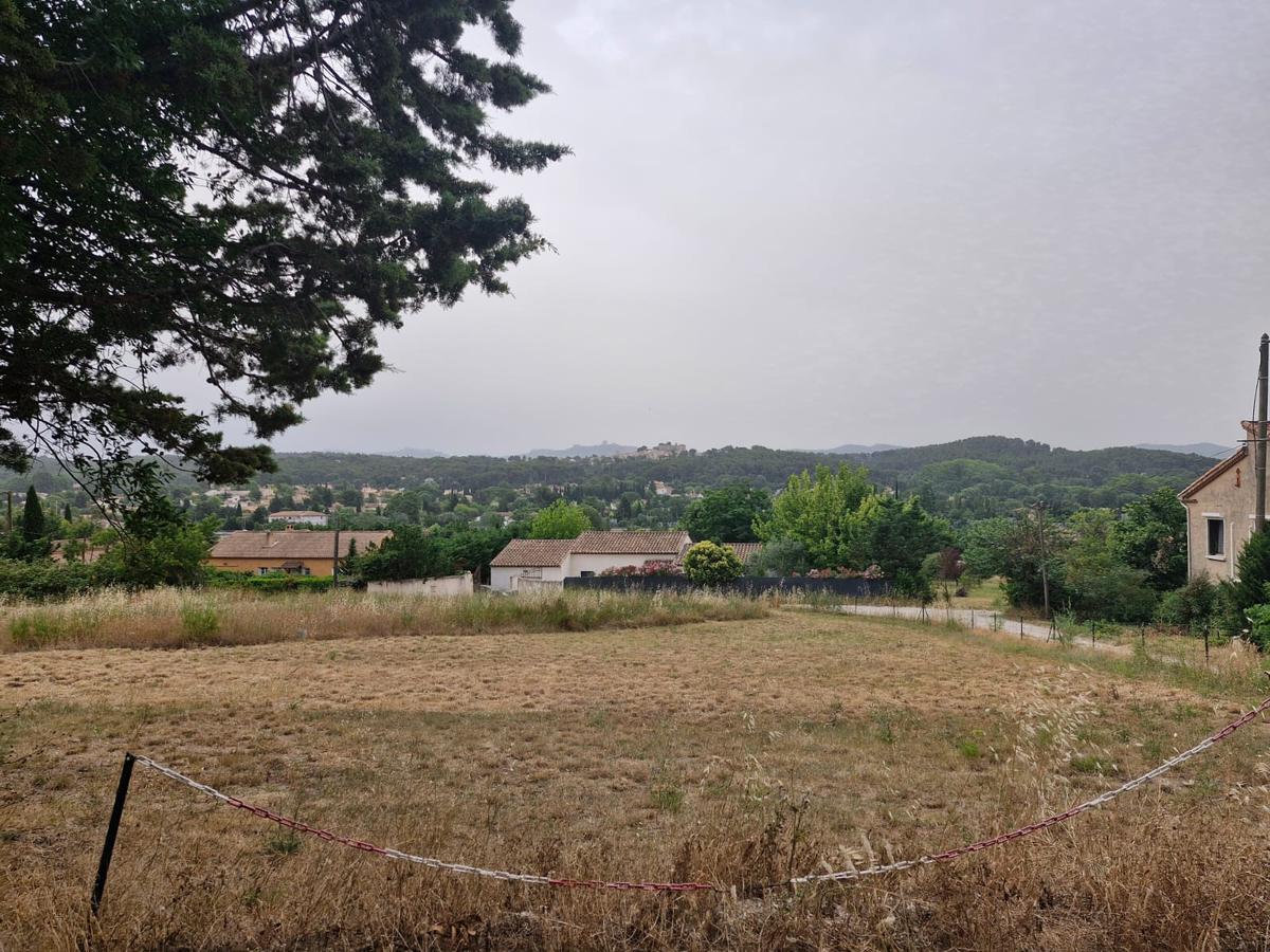 BOUC-BEL-AIR – MAS A RENOVER 130 m2