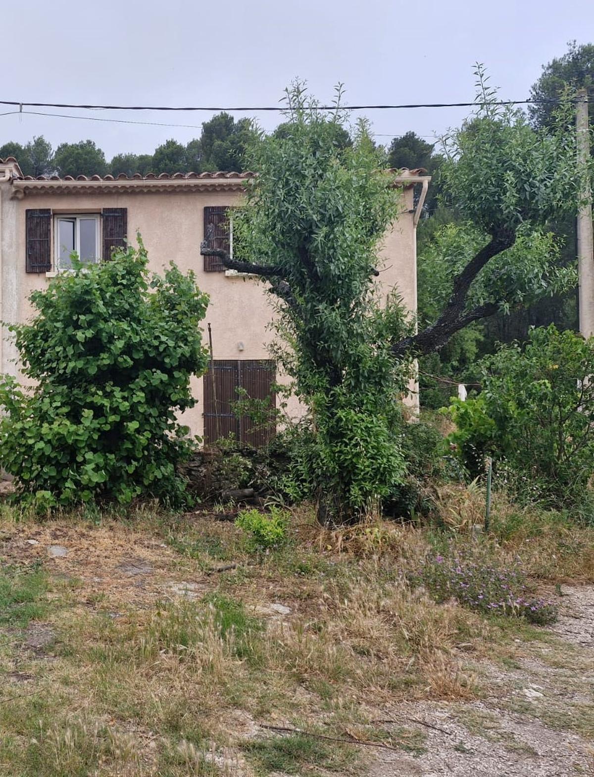 BOUC-BEL-AIR – MAS A RENOVER 130 m2