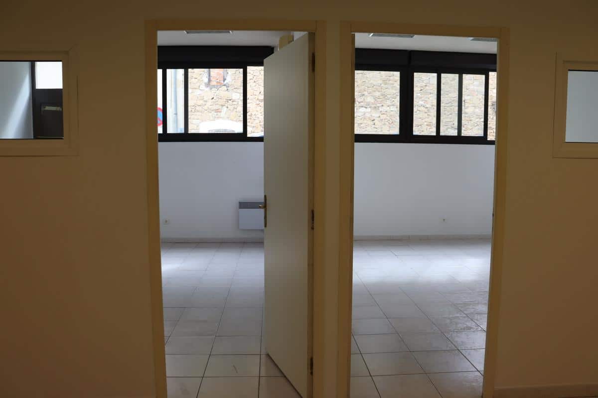 A LOUER – BUREAUX 116 m2 – CENTRE-VILLE