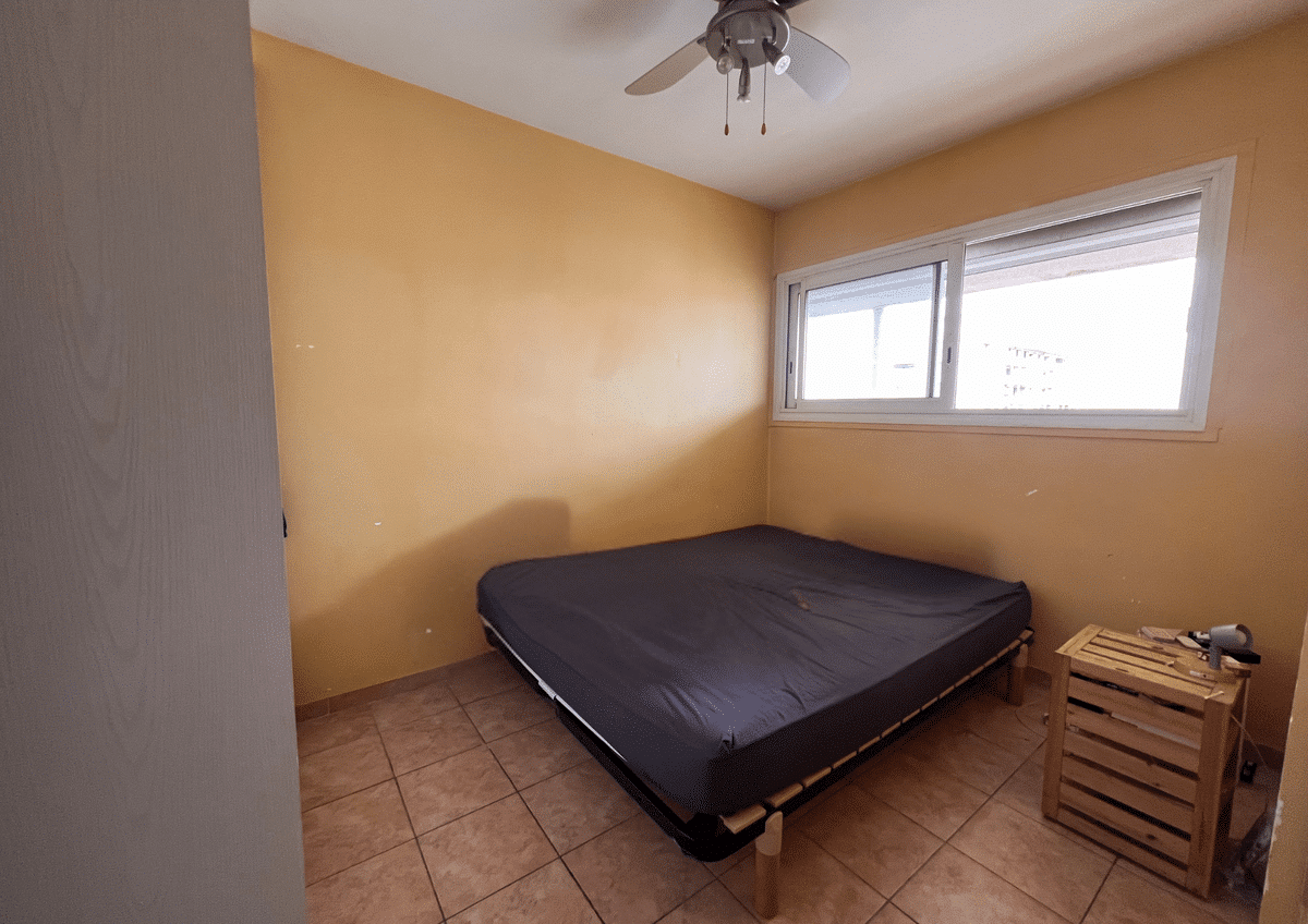 T/2 – 15e étage – 44m2 – libre de toute occupation – rue Car