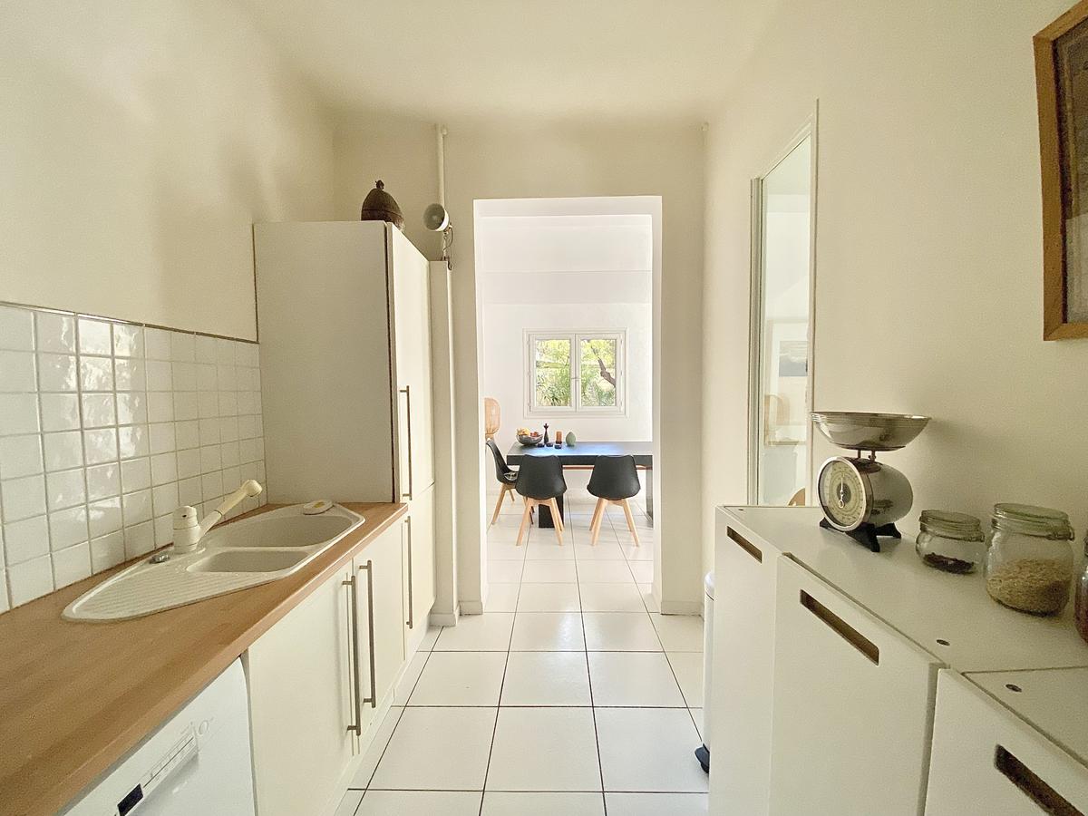 Marseille 8th apartment
