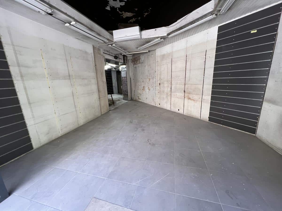 À LOUER Local commercial / professionnel 46,2 m2 Cours