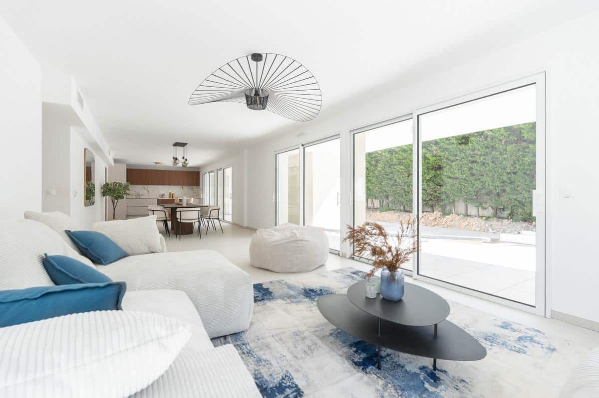 MARSEILLE 8EME T5 REZ DE JARDIN PROX MER 1 199 000 EUROS