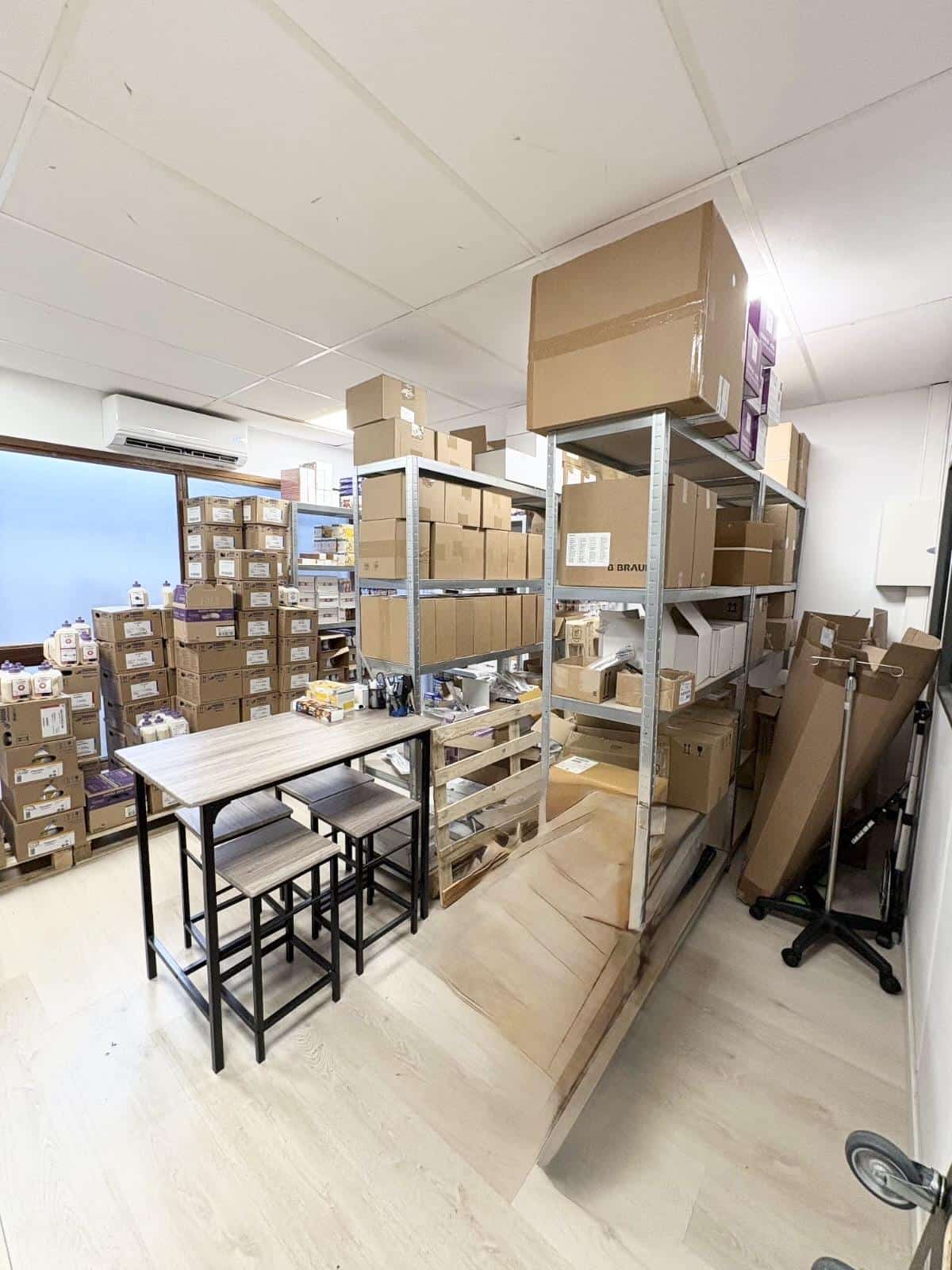 Offices of 82 m2 Les Pennes Mirabeau/Vitrolles