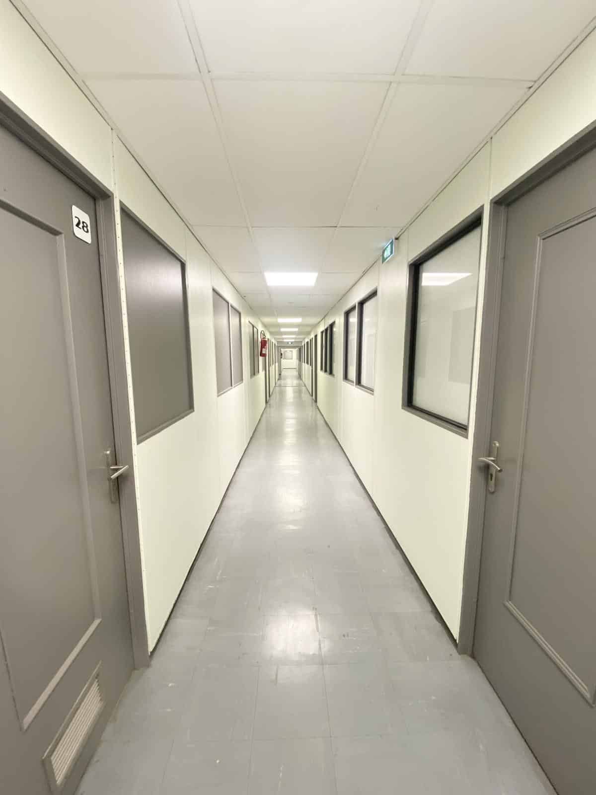 Offices of 82 m2 Les Pennes Mirabeau/Vitrolles