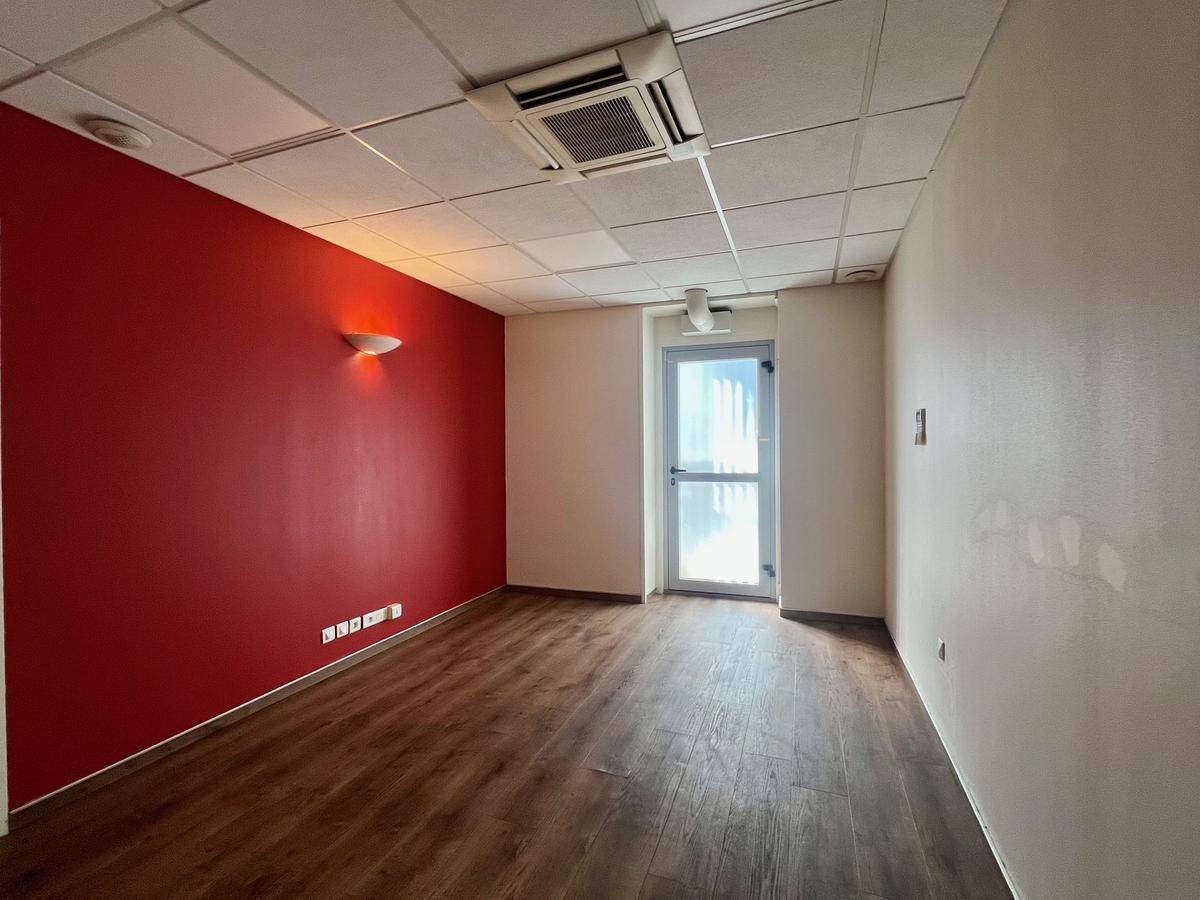 Premises – 91.44m2 – Aix-en-Provence