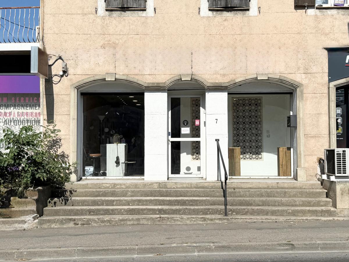 80 m2 commercial premises Aubagne