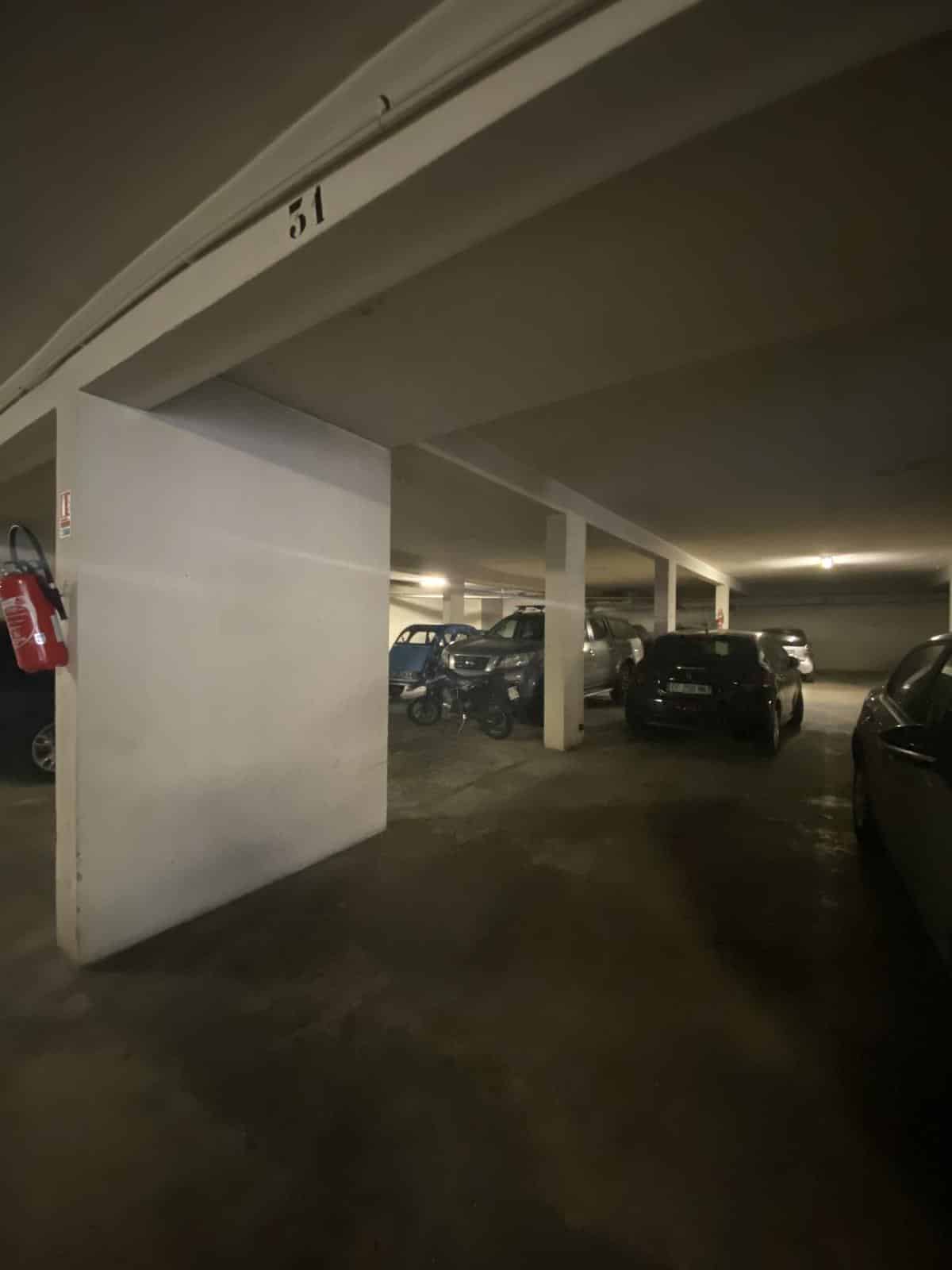 Parking sous-sol - CASTELLANE/BAILLE
