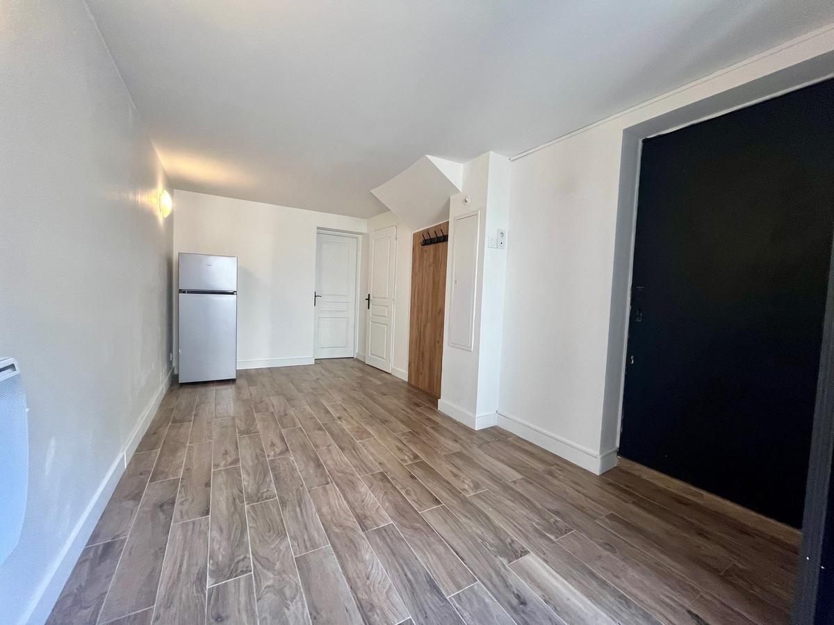 2-room professional premises with water point