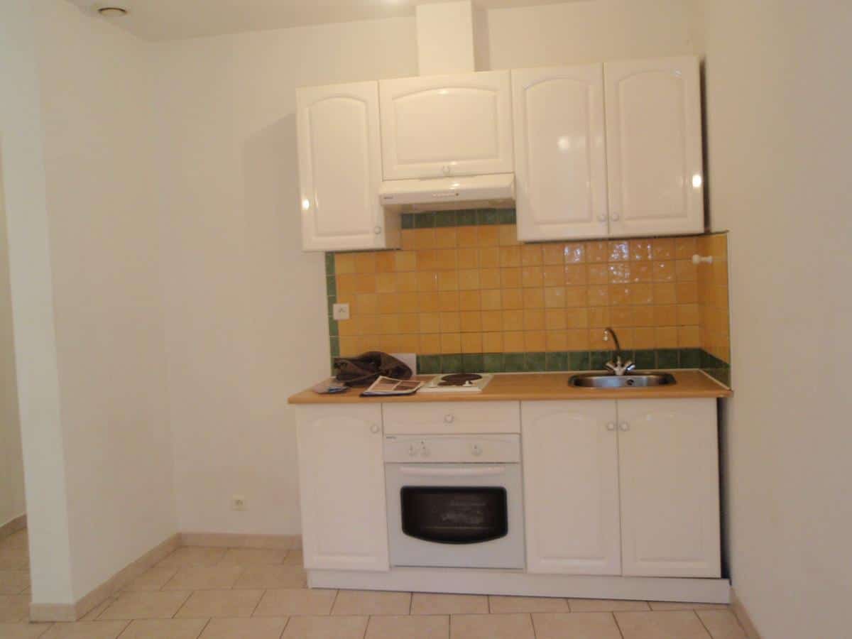 DRC studio 26.23m2 – Simiane -collong village