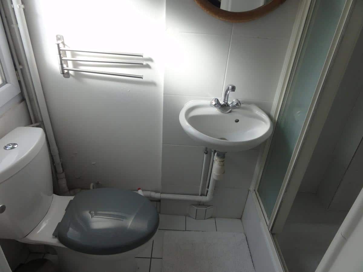 15th CAMBRONNE-SEGUR: FURNISHED STUDIO FOR RENT
