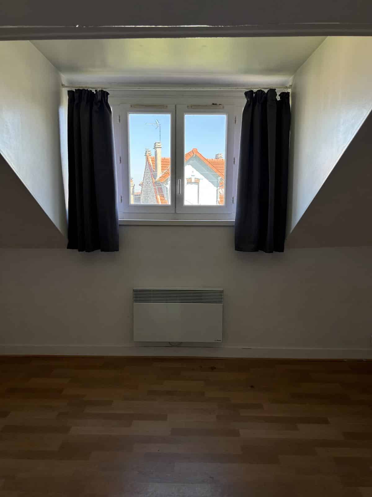 POISSY / RUE ALBERT JOLY: FOR RENT Studio 22.32m2