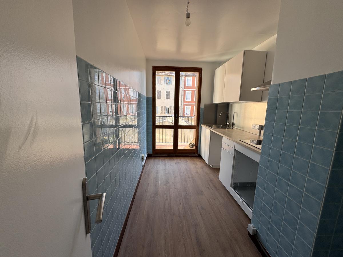 Marseille : appartement de 62.92m2 en location