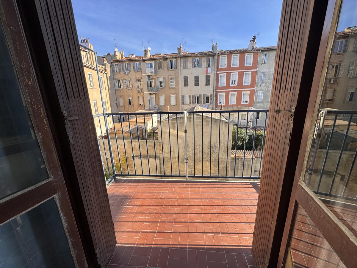 Marseille: 62.92m2 apartment for rent
