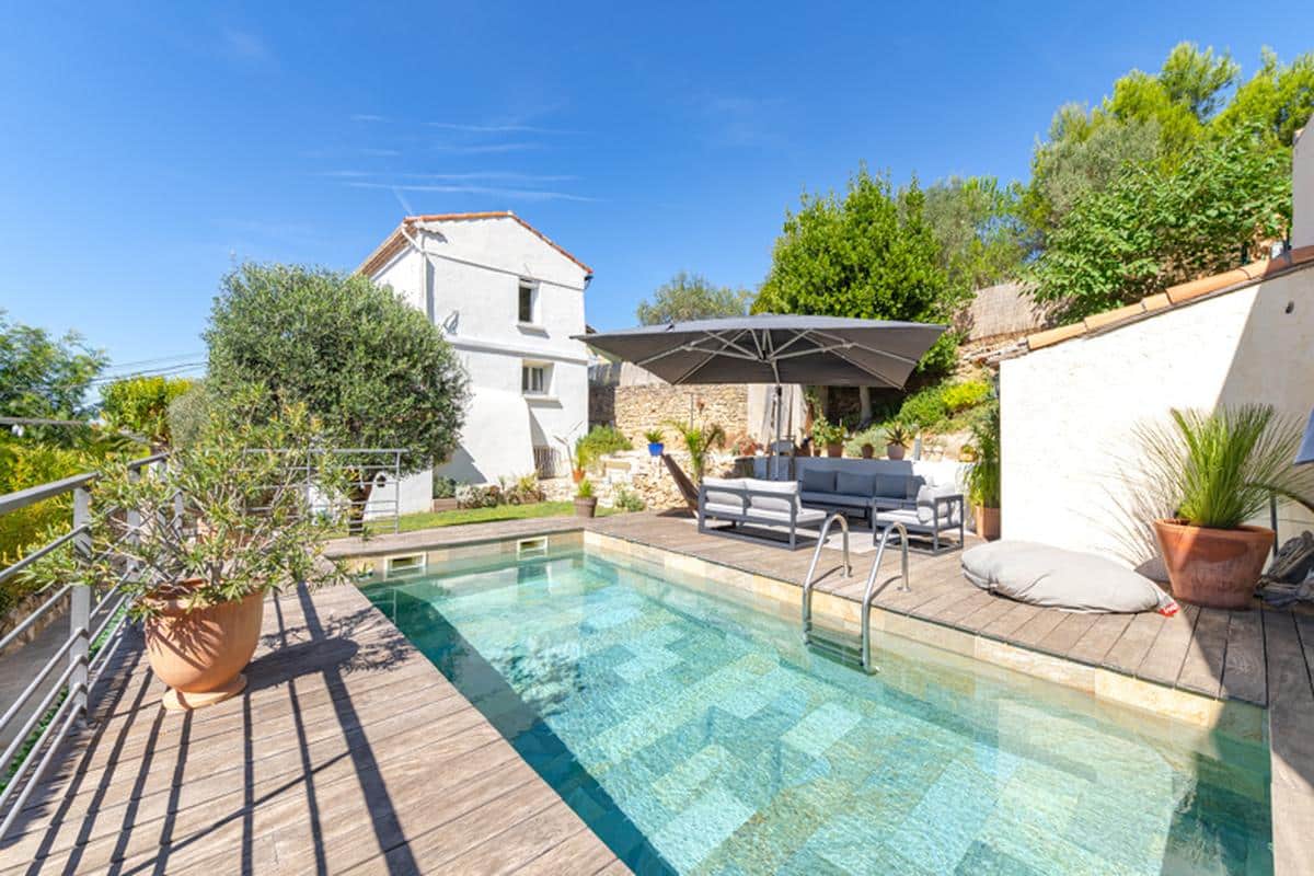 Maison de type 4 de 90 m2 sur parcelle de 330 m2...
