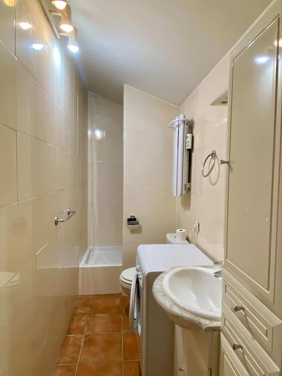 1-bedroom apartment in the city center, rue Sallier + parking