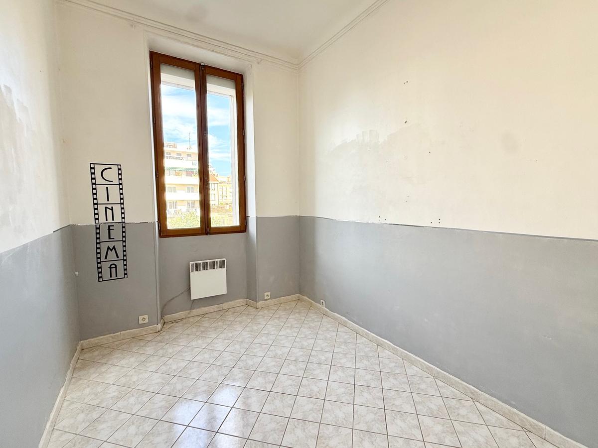 Appartement duplex 2 lots réunis 85 m2 Marseille 10ème