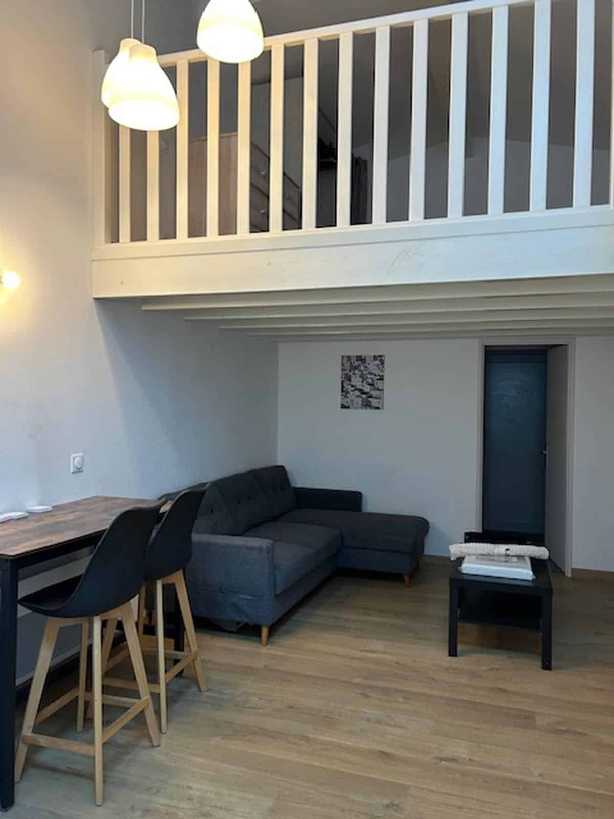 STUDIO/T1 MEUBLE A LOUER SALON DE PROVENCE