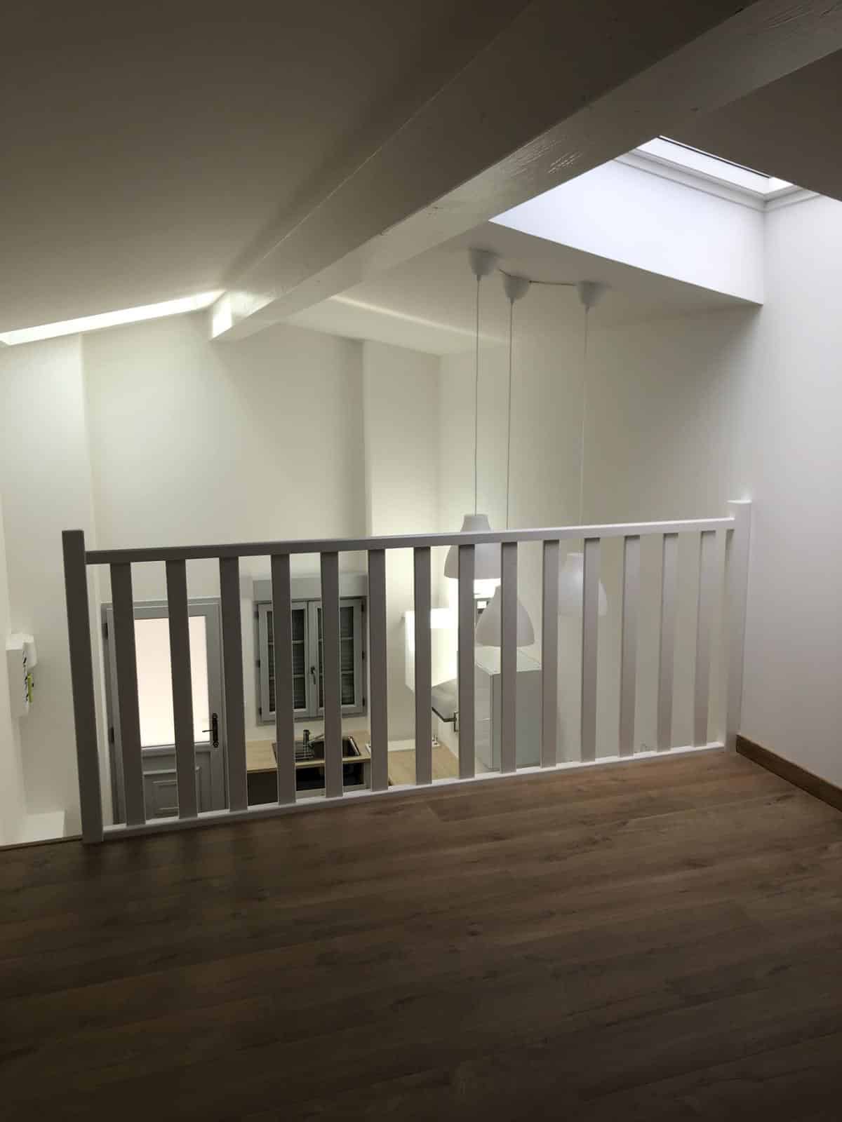 STUDIO/T1 MEUBLE A LOUER SALON DE PROVENCE