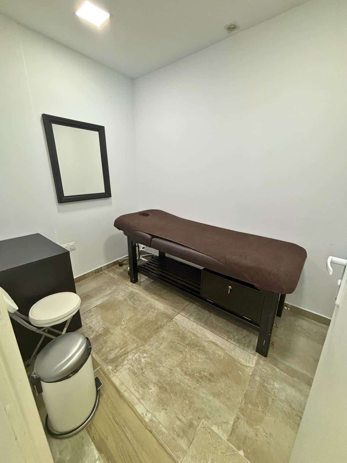 Lease to transfer Marseille 8th