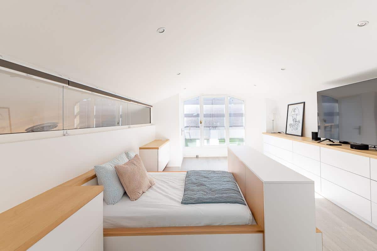 MARSEILLE 8TH LAST FLOOR T4 DUPLEX SEA VIEW