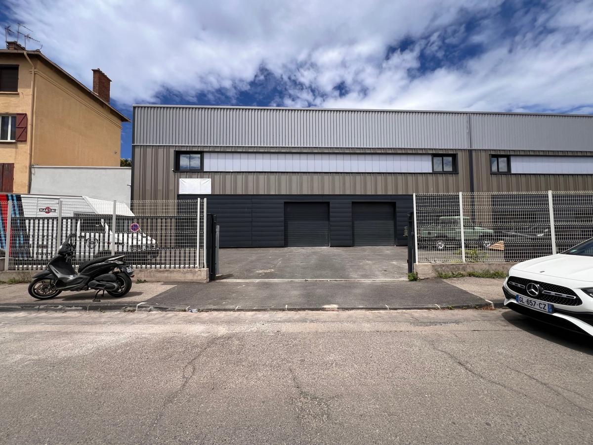 Local commercial ou professionel divisible 13010 Marseille