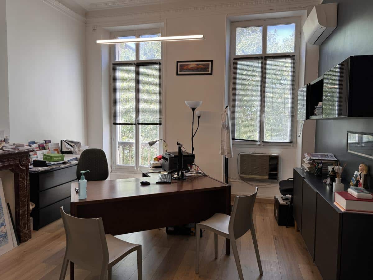 PROFESSIONAL PREMISES METRO REFORMES CANEBIERE