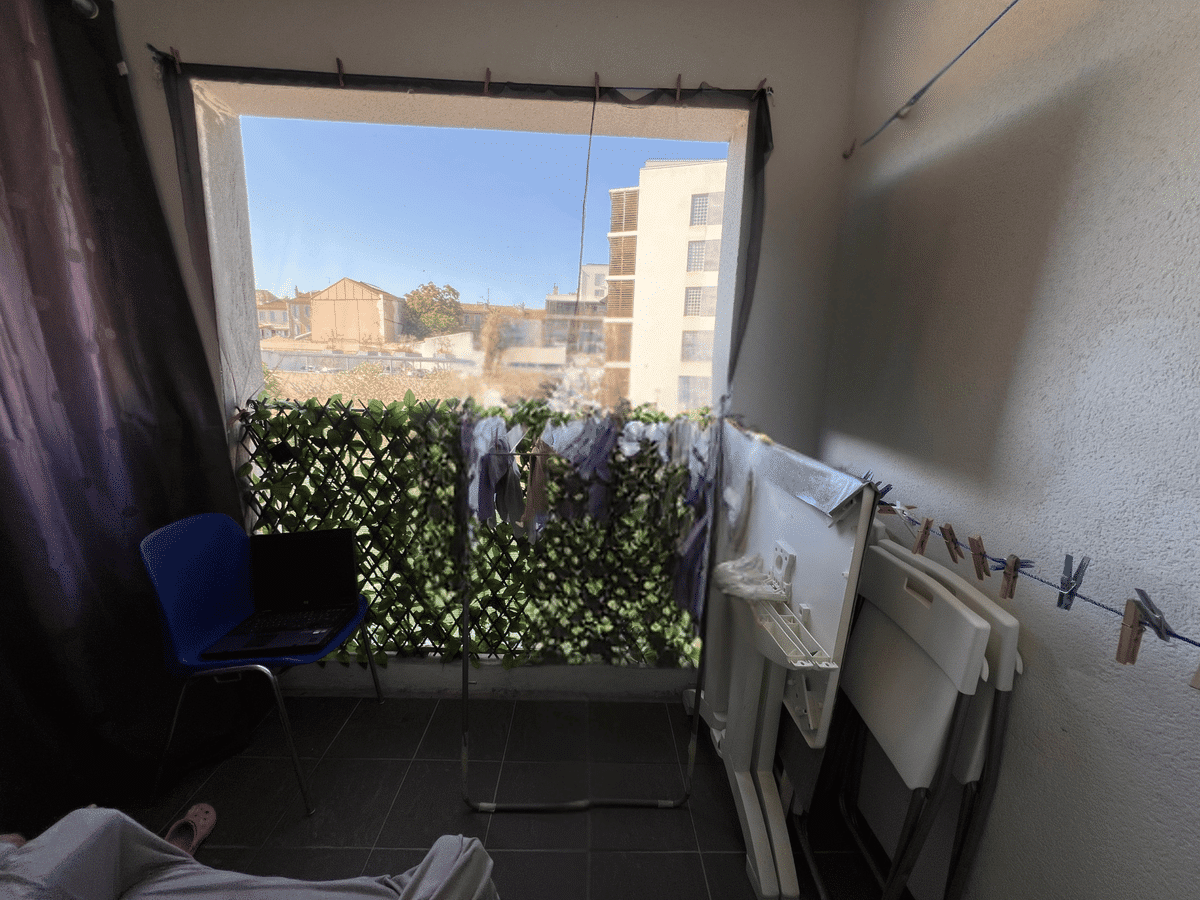Type Marseille 3e   T2 de 34 m2 avec terrasse   Idéal invest